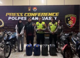 120 Liter Tuak diamankan oleh Sat Samapta Polres Banyuasin