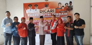 Mantan Kadis PUPR Ardi Arpani Ambil Formulir Bacawabup Banyuasin di PDIP, Siap Dampingi Askolani di Pilkada Mendatang