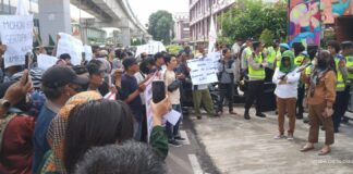 Uang Nasabah Lenyap 700 juta BRI Rivai Palembang Di Demo