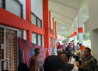 Gedung pelantikan PPPK Kabupaten Banyuasin terlihat sembrawut dan tidak teratur alias kumuh.