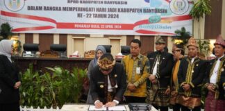 Ketua DPRD Irian Setiawan pimpin HUT Banyuasin ke 22