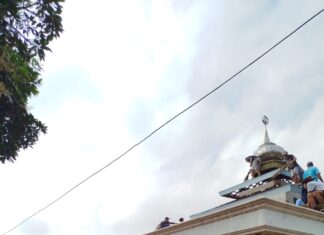 PENJAS Betung Peduli Bantu Masjid desa Suka Mulya Untuk Kemenangan ASTA