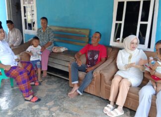 Pasangan ASTA Banyuasin datang i kediaman keluarga korban Laka Truck terguling