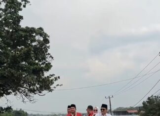 Ribuan Pendukung Antar ASTA Daftar ke KPUD Banyuasin