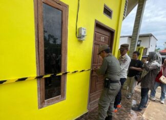 Petugas gabungan segel penginapan di kelurahan kedondong Raye, Netizen; Kurang Sajen Alias Setoran