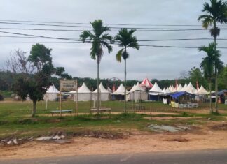 PASAR MALAM MONTANA DIDUGA TAKPATUHI IZIN OPERASIONALÂ KECAMATAN TAK TAHU BATAS WAKTU IZIN.