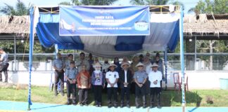 Kakanwil Ditjenpas Sumsel Bersama Direktur Polsri Panen Ikan di SAE Lapas Banyuasin